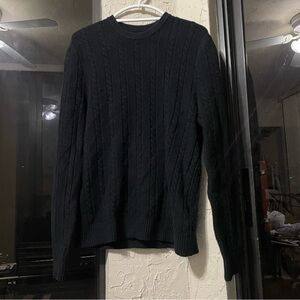 Abercrombie & Fitch Men's Dark Blue Cable Knit Sweater